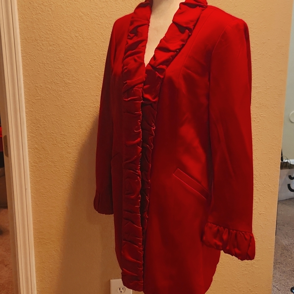 GUC INC Coat